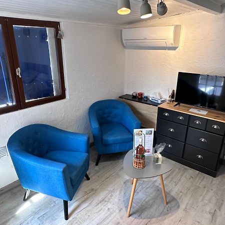 Studio Les Iris Climatise, Entre Mer Et Collines, Classe Meuble De Tourisme 2 Etoiles Allauch Eksteriør billede
