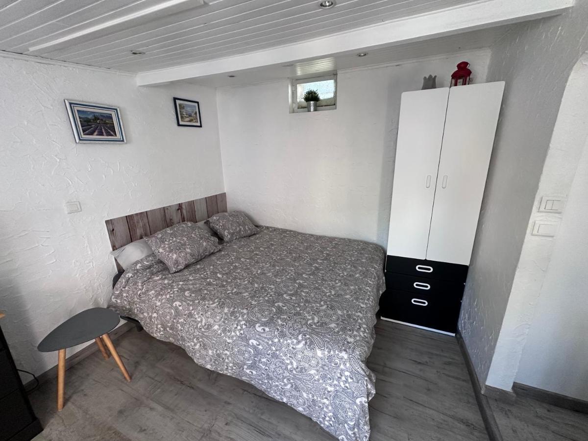 Studio Les Iris Climatise, Entre Mer Et Collines, Classe Meuble De Tourisme 2 Etoiles Allauch Eksteriør billede